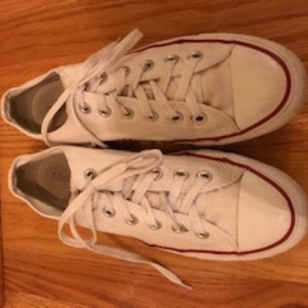 White Low Top Converse All Star